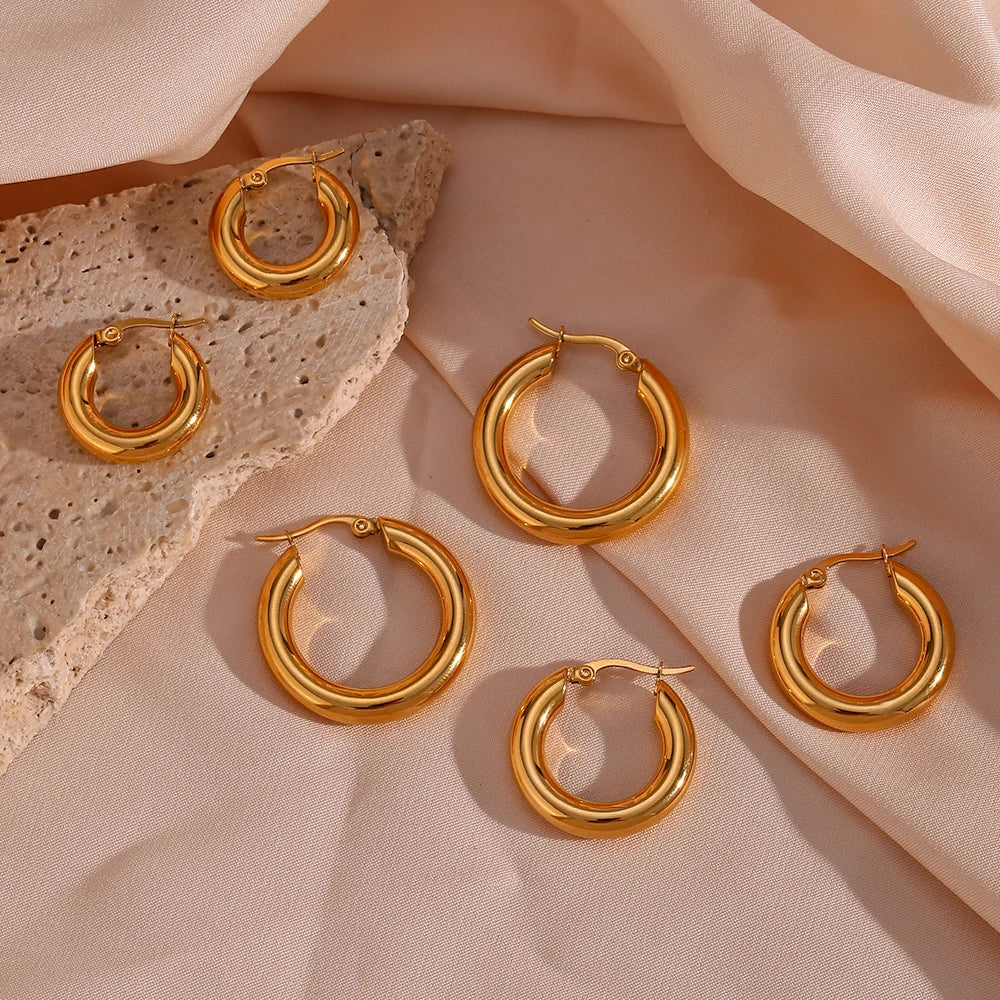 30mm Gold-Plated Stainless Steel Hoop Earrings - Tarnish-Free Minimalist Hoops