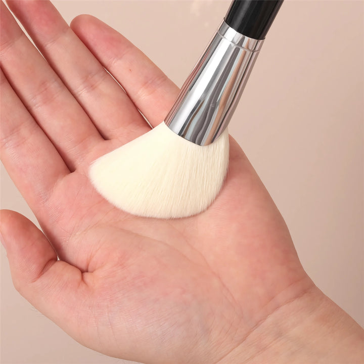 Angled Contour Brush for Perfect Face Sculpting & Setting