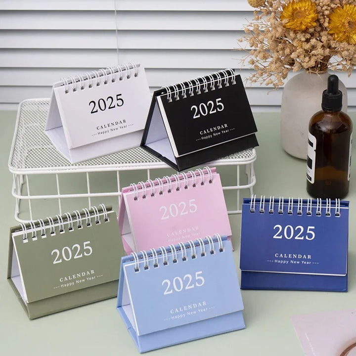 Kawaii 2025 Desk Calendar with To-Do List and Daily Planner