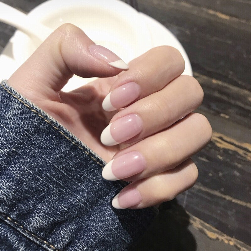 Fake nails can be taken with long and short styles