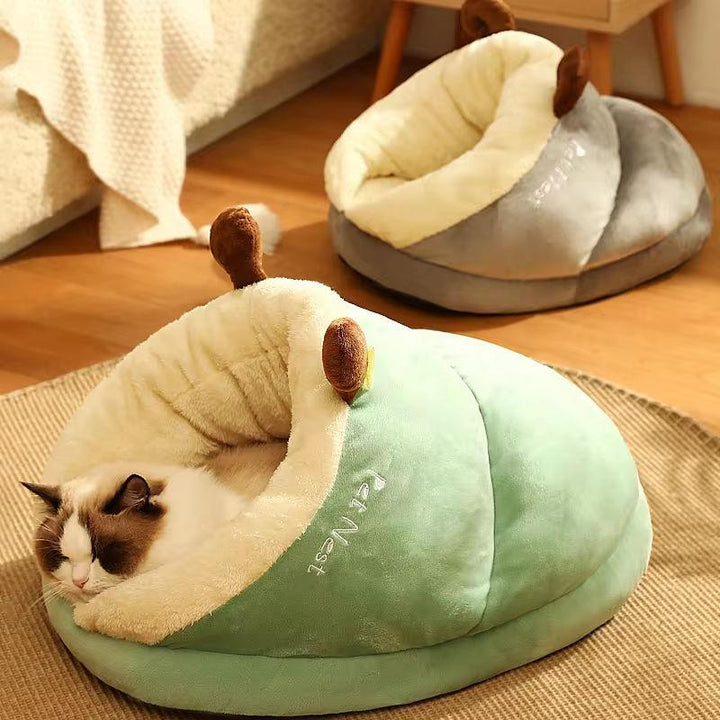 Cozy Cat Cave Bed