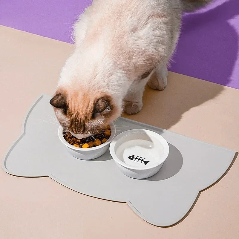 Silicone Waterproof Pet Feeding Mat for Dogs and Cats