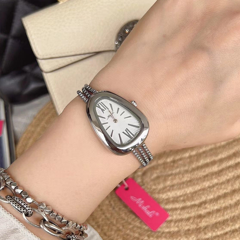 Snake Head High-grade Tassel Chain Women's Quartz Watch