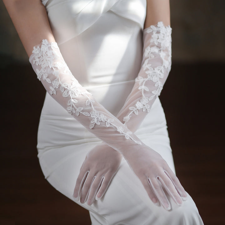 Elegant White Lace Wedding Dress Dinner Mesh Gloves