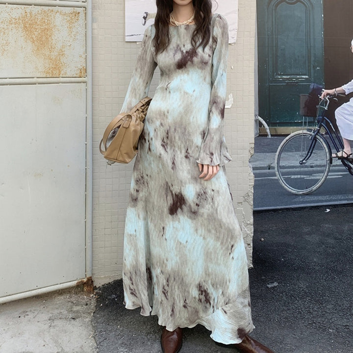 Printed Long With Large Hem Dress