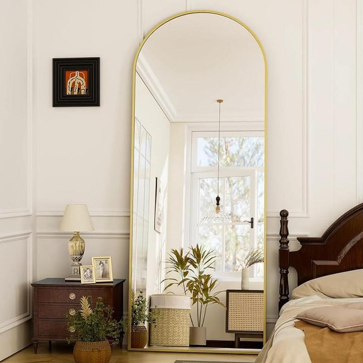 Elegant Arched Full-Length Gold Mirror with High-Definition Aluminum Frame