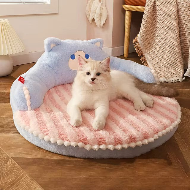 Cozy Bear-Shaped Cat Sofa Mat