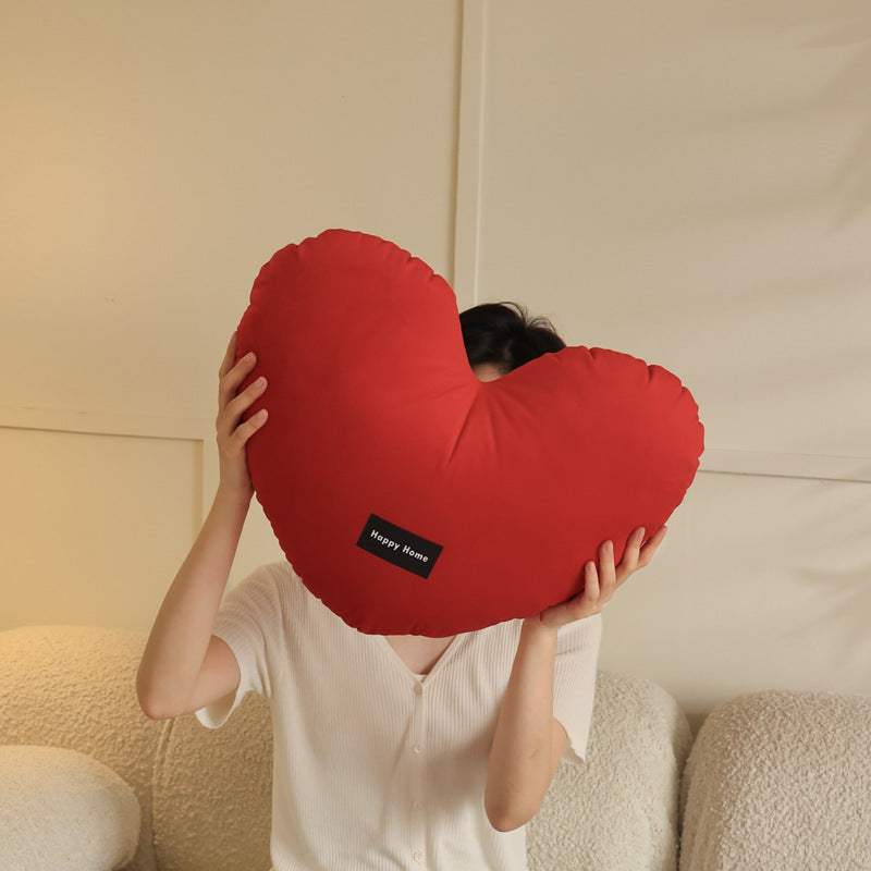 Heart-Shaped Love Cushion – Perfect Valentine's Day Gift & Bedroom Decoration