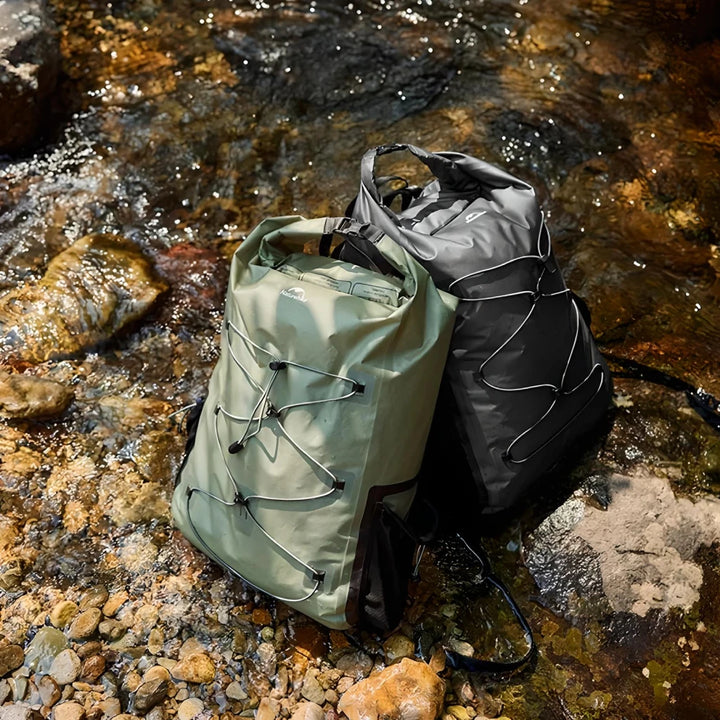 Waterproof Lightweight Hiking Backpack with Dry Wet Separation