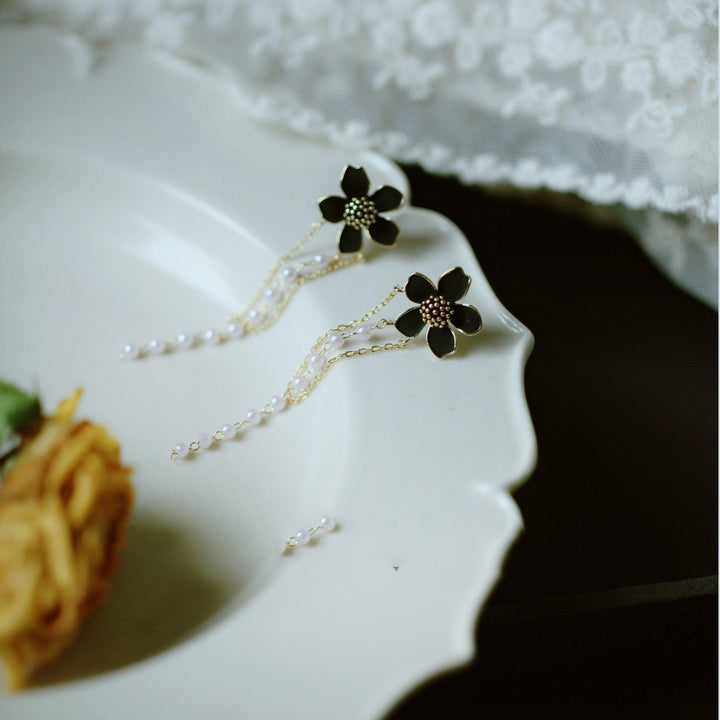 Black Camellia Tassel 925 Silver Needle Earrings - Trendha