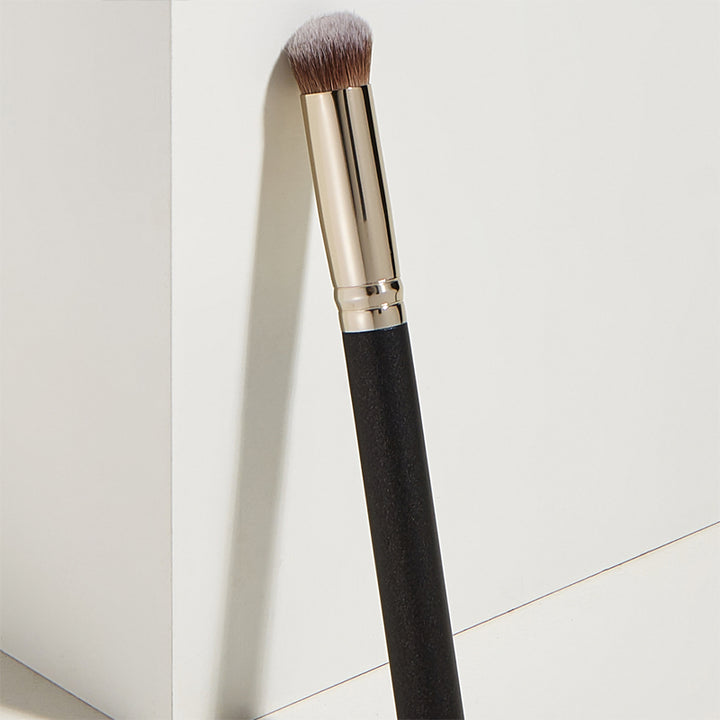 Black Eyeshadow Blending Brush