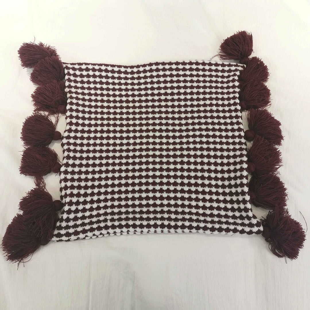 Spot Plaid Tassel Cushion Cover