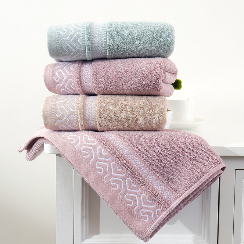 Soft Jacquard Thick Water Absorbent Adult Bathroom Beach Towel