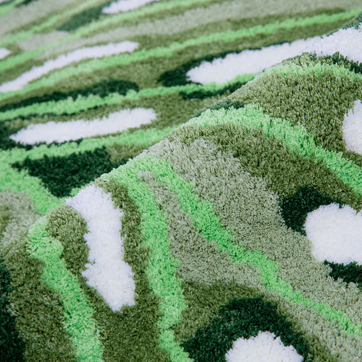 Irregular Monstera Leaf Tufted Rug