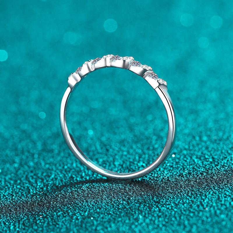 Moissanite Water Ripple Fashion Ring - Trendha