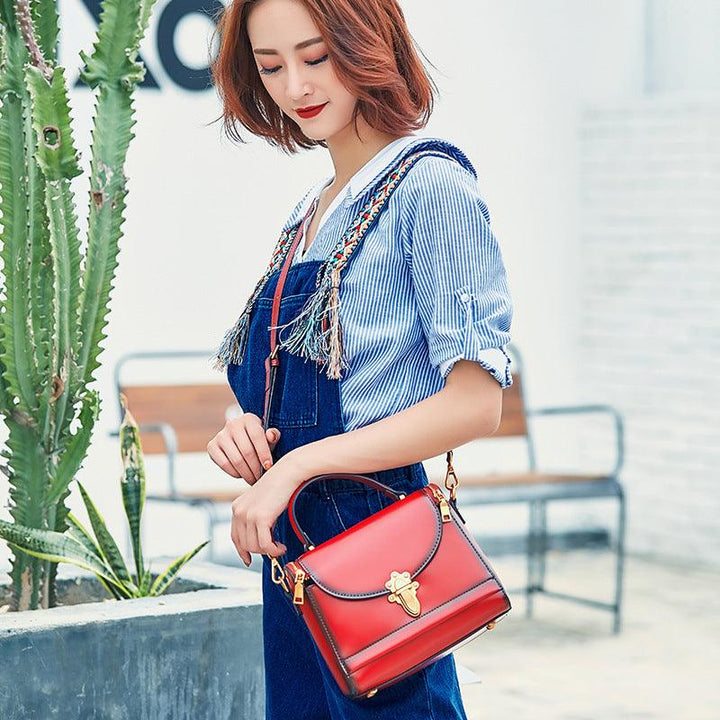Fashion doctor's bag is retro and versatile - Trendha