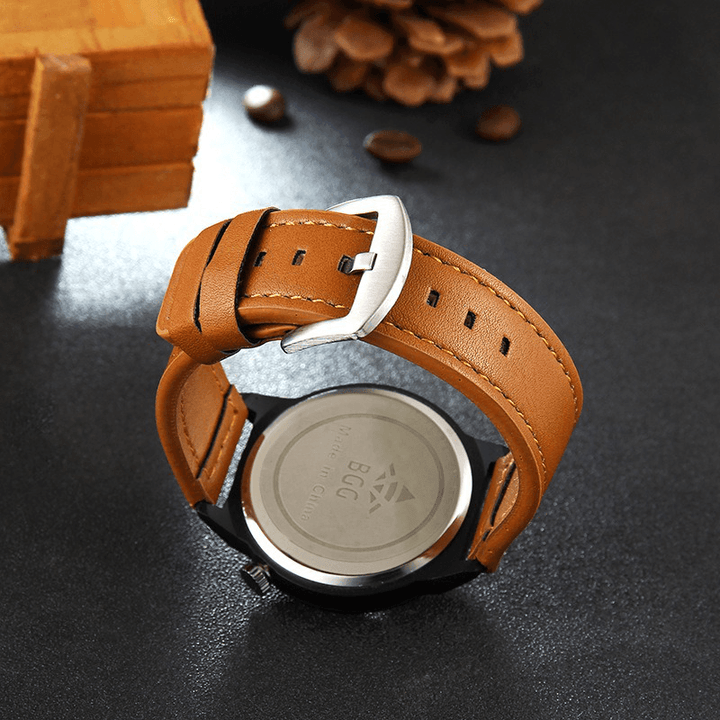 Creative Men Leather Strap Simple Back Aperture Pattern Dial White Needle Quartz Watch - Trendha