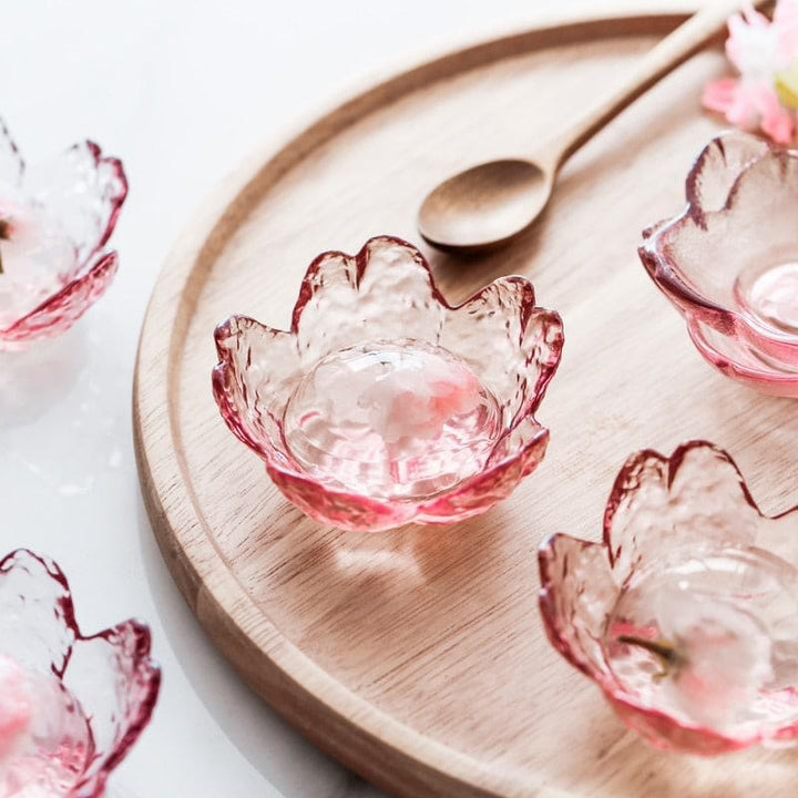 Flower Shaped Glass Salad Bowl - Trendha
